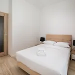 Apartment Comfort 939 By Bookinghost Warschau
