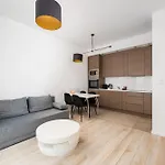 Comfort 939 By Bookinghost Warschau