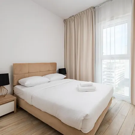 Comfort 939 By Bookinghost Varšava